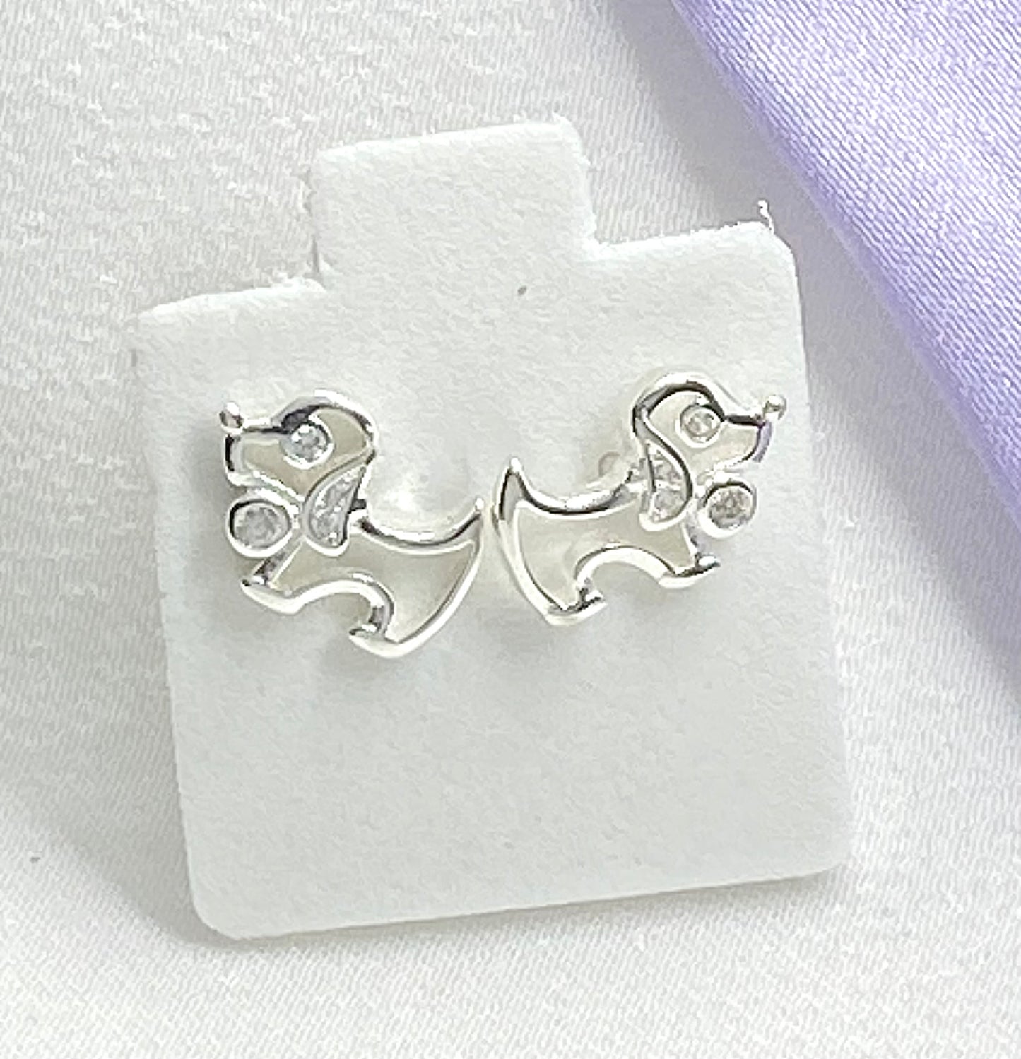 Aretes perrito silueta