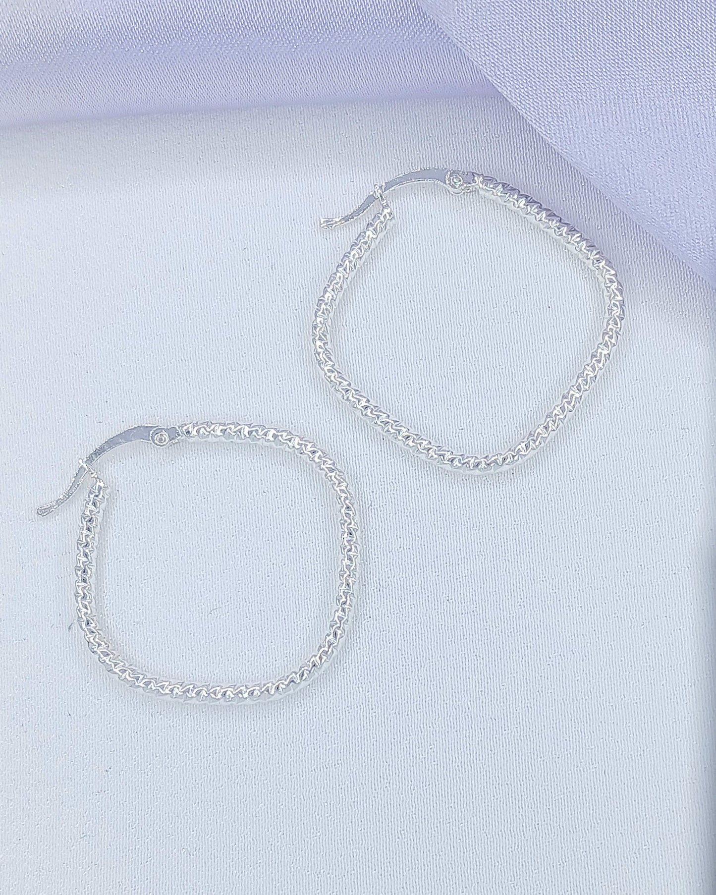 Argolla cuadrada diamantada