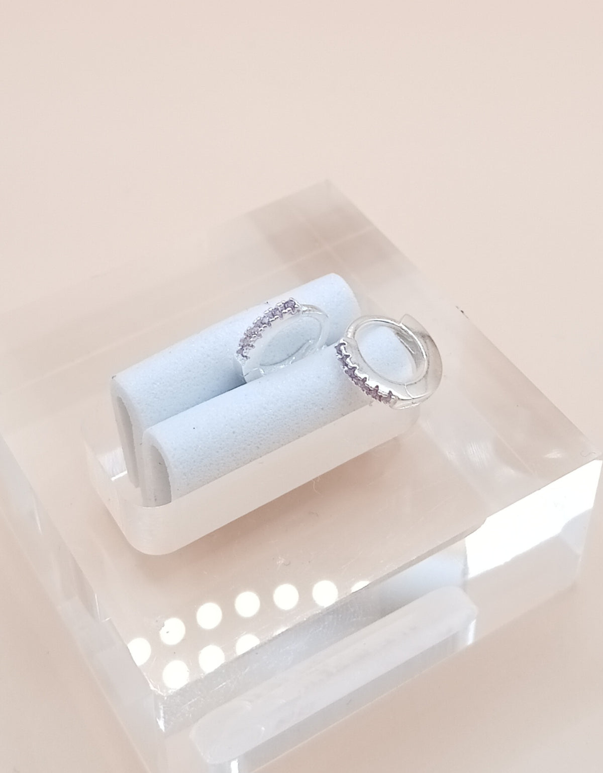 Argollas huggie lila