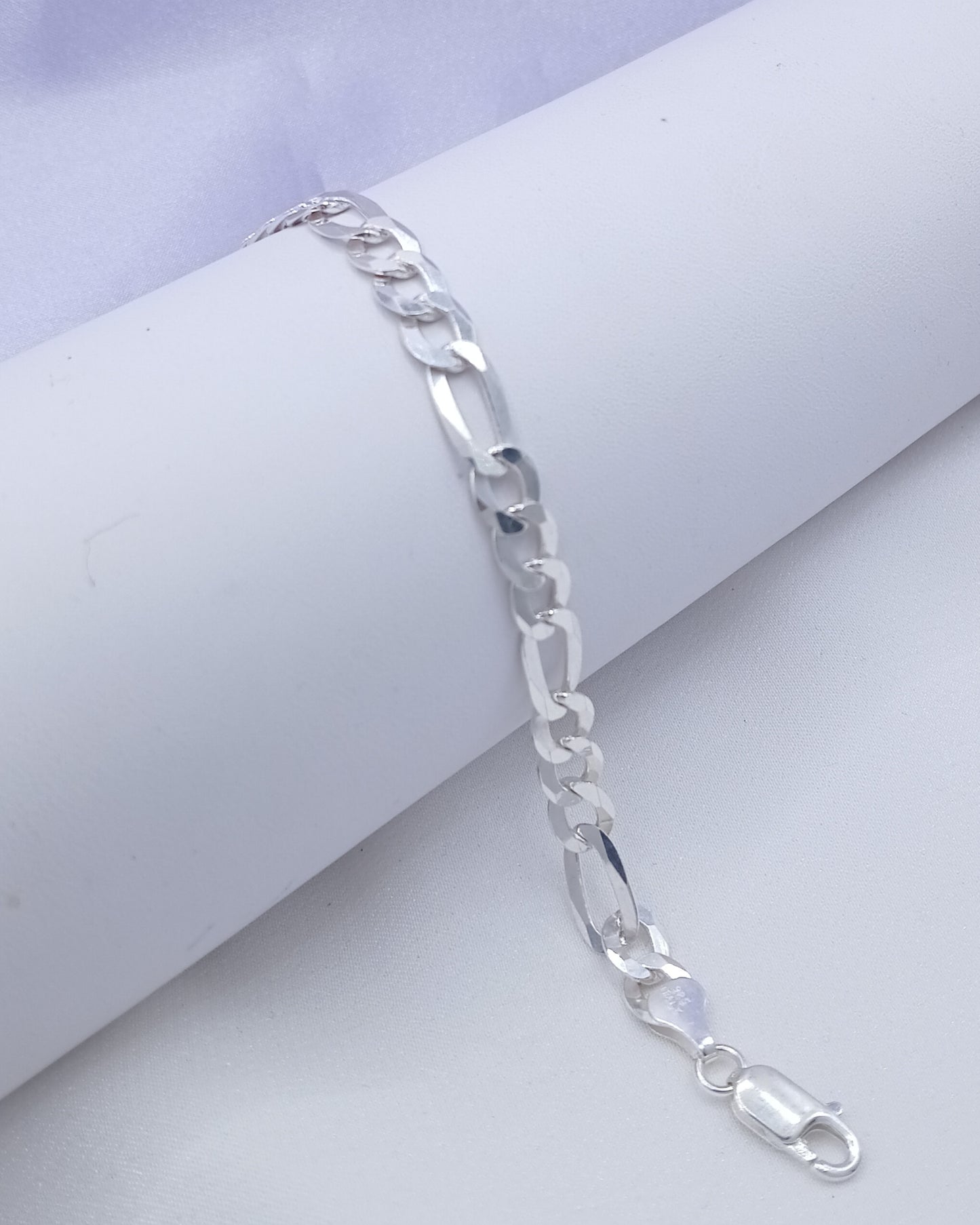 Pulsera eslabón fígaro