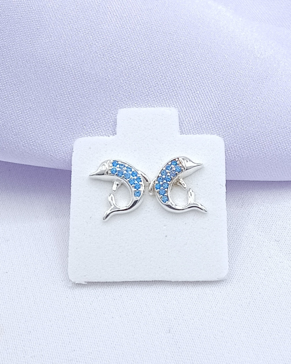 Aretes delfín celeste