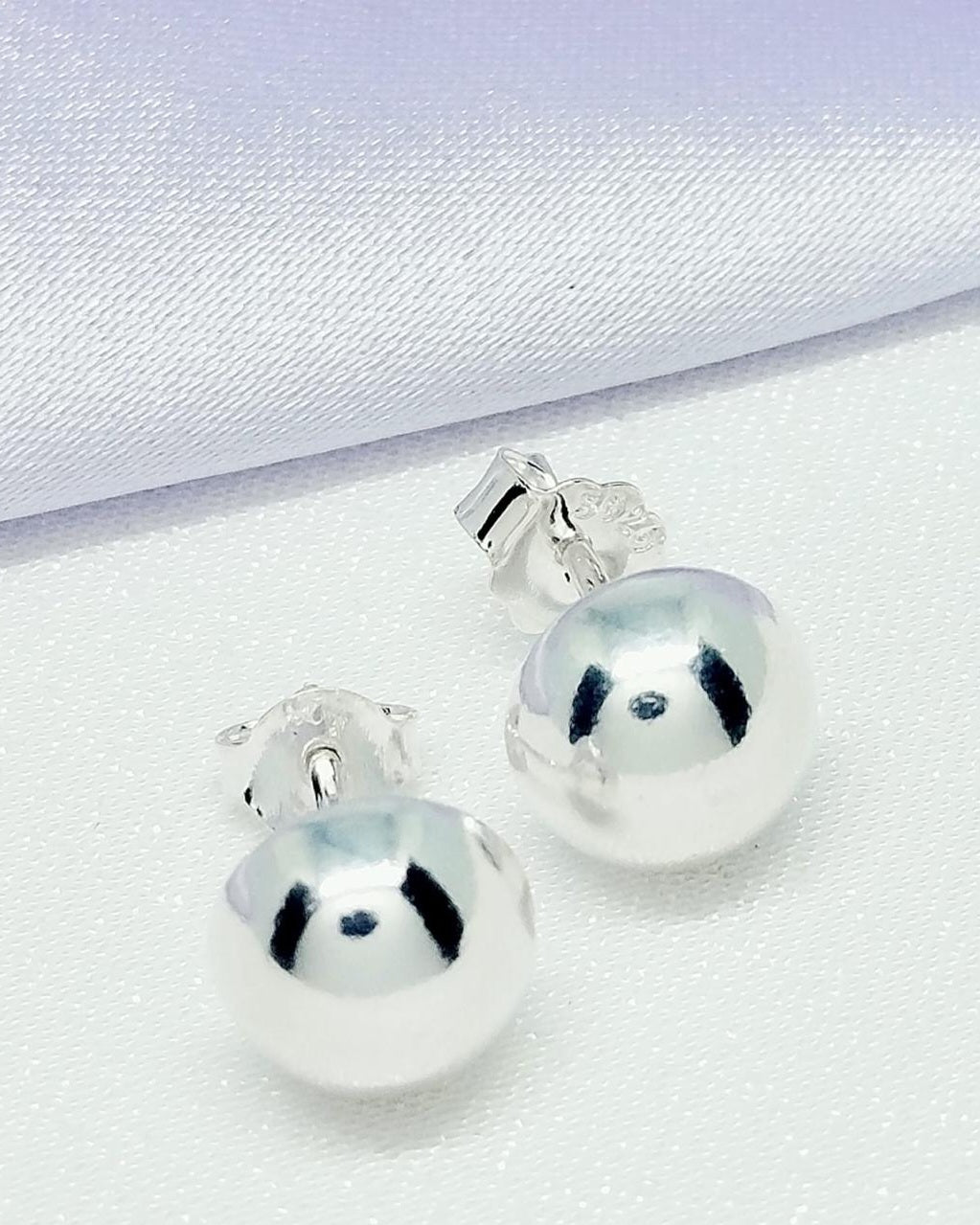Aretes media bola