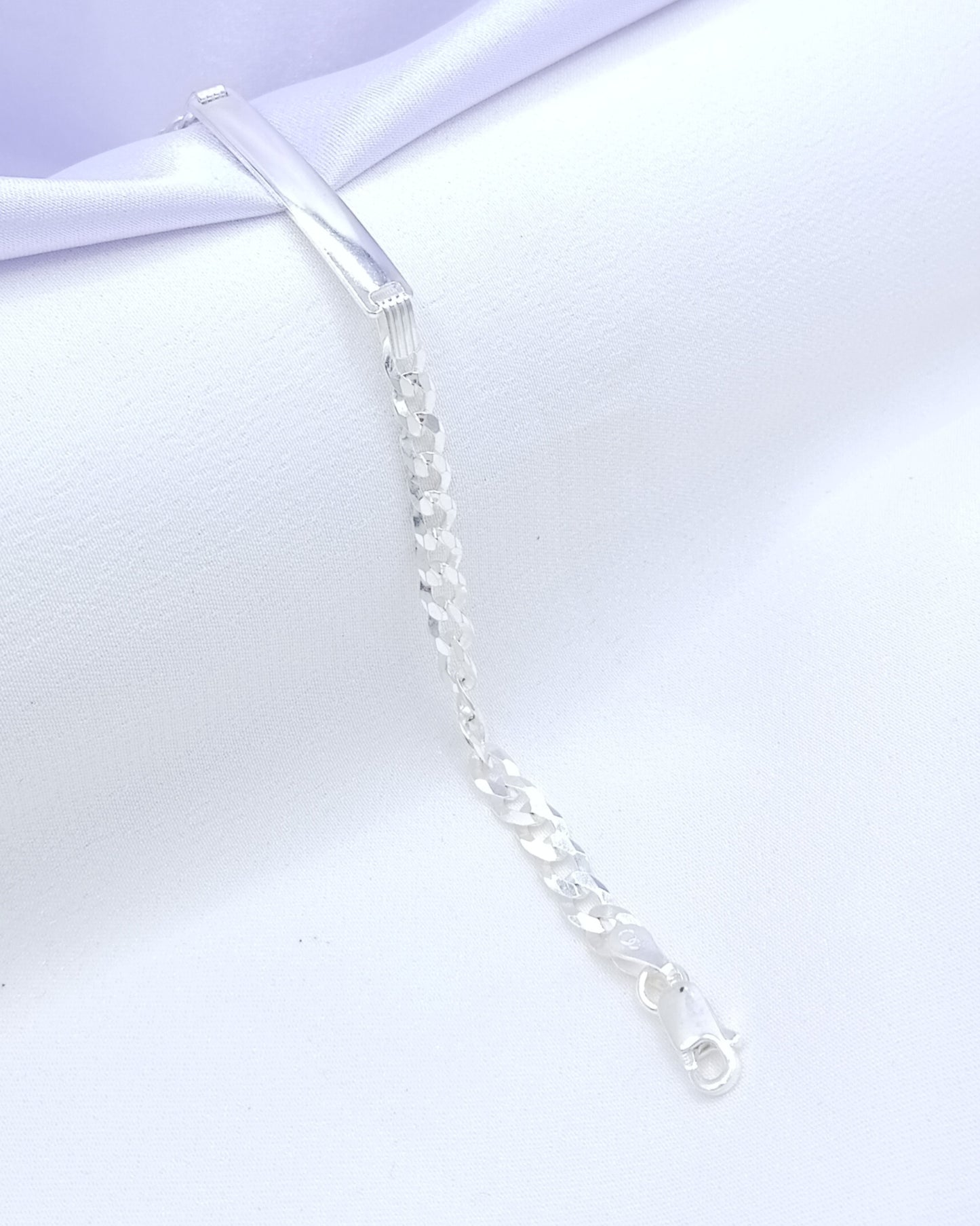 Pulsera placa eslabón cubano