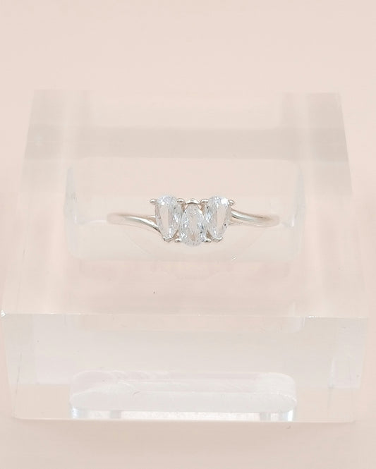 Anillo trío gotas zirconia