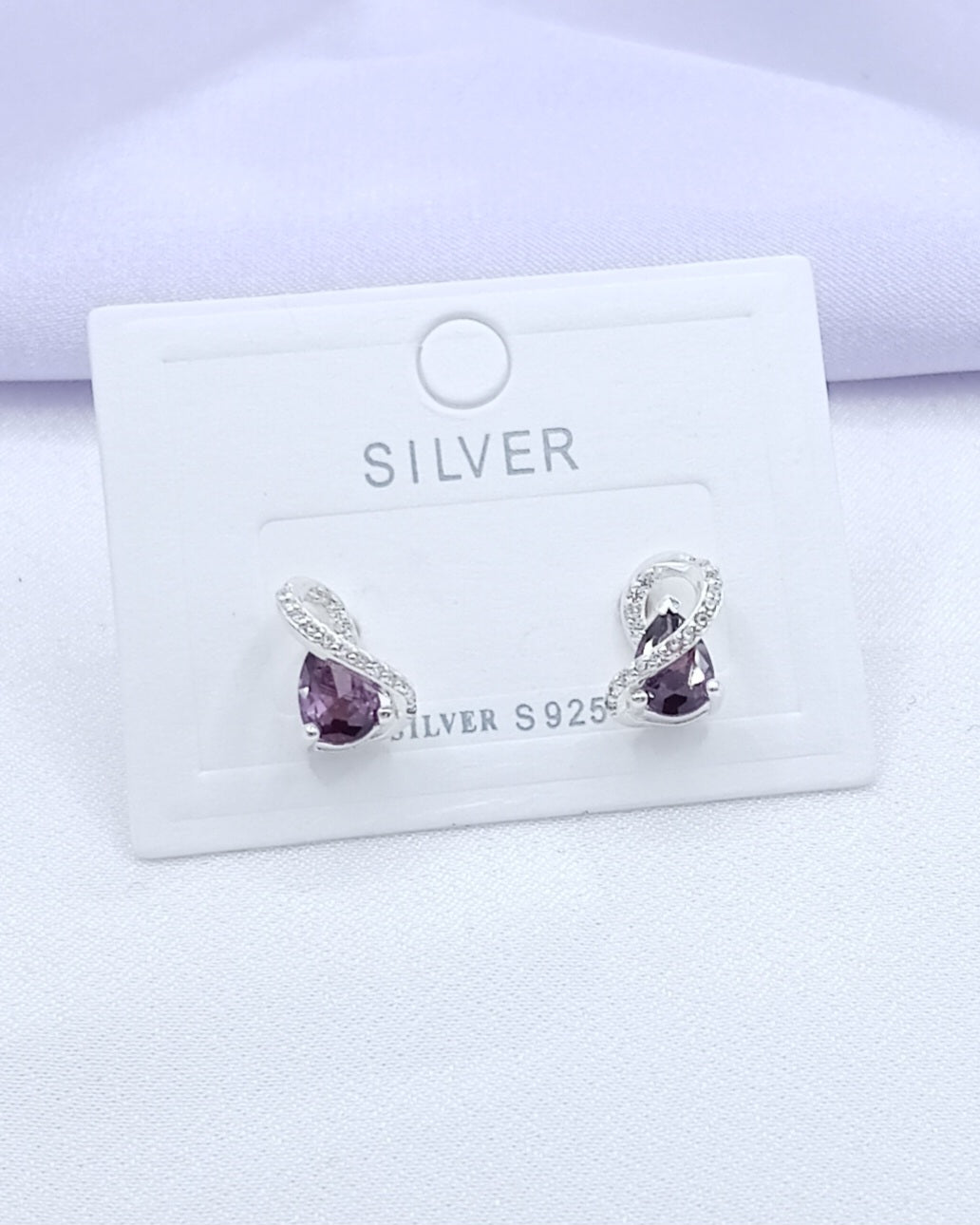 Aretes gotas lila