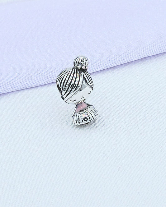 Dije charm muñequita