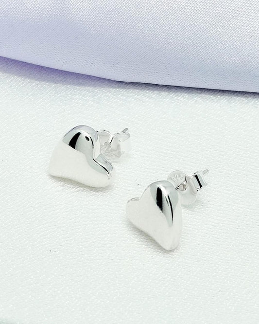 Aretes corazón liso