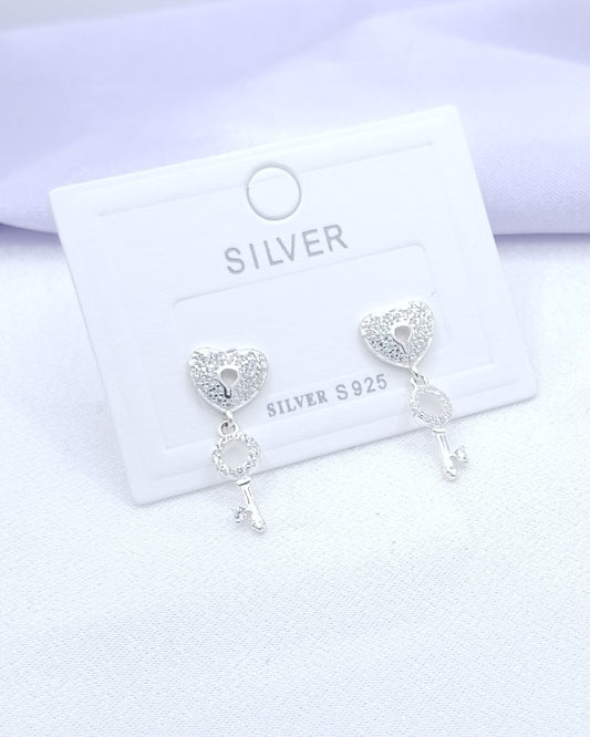 Aretes corazon y llave