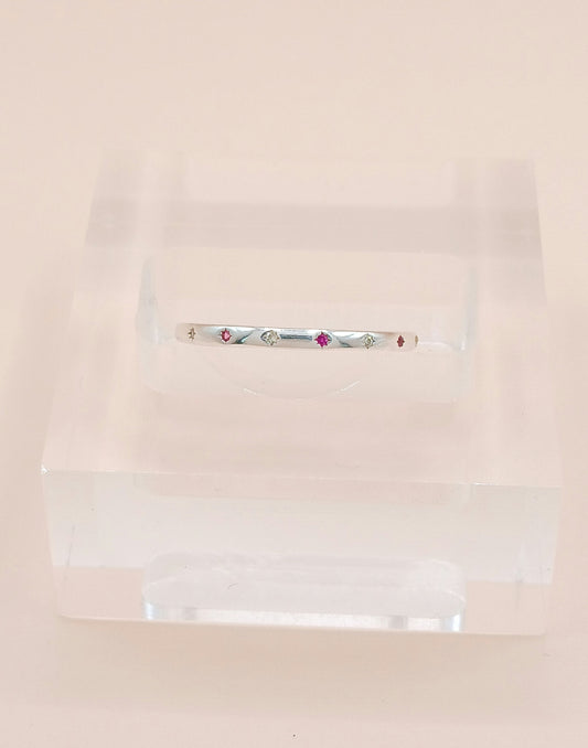 Anillo eternity estrellas multicolor