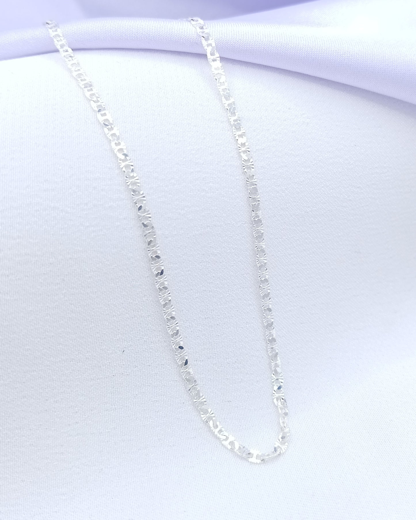 Cadena gucci diamantada 50